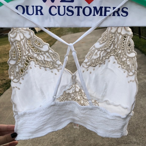 Free People white top - Picture 2 of 3